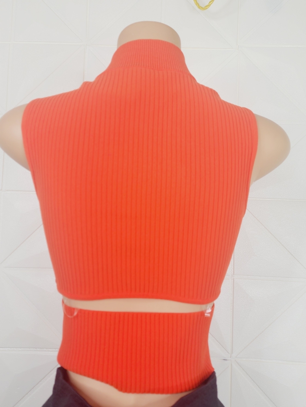 Lululemon Sweater Tank Solar Orange Open Back Half Zip Sleeveless - Picture 4 of 5